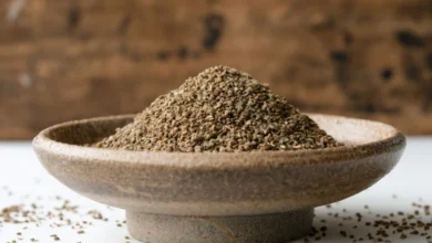 Natural Dietary Xanthine Oxidase Inhibitors